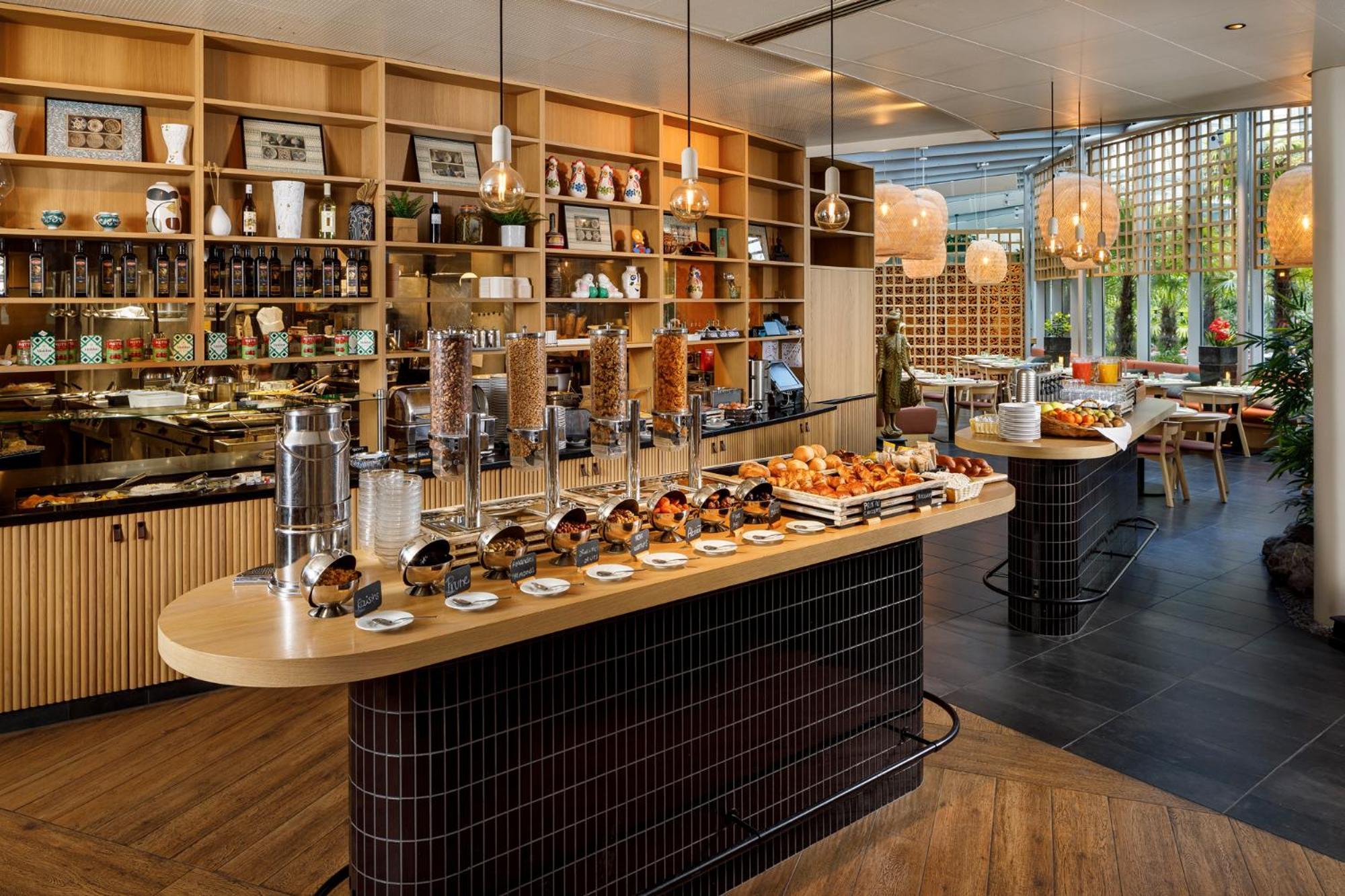 Hotel Alpha By Fassbind 4*
